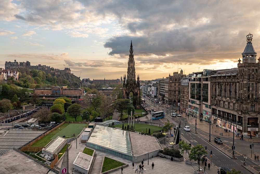 Edinburgh leading UK for hotel investment outwith London